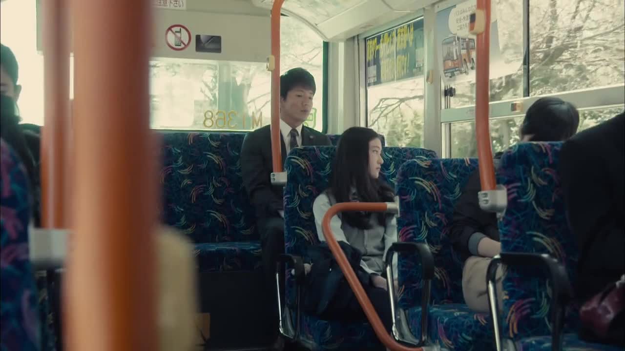 Кадры из сериала Я дома 1 серия 1 сезон (2015)