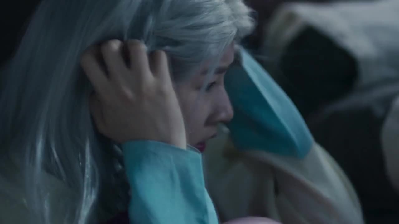 Кадры из сериала Зеркало ведьмы 4 серия 1 сезон (2016)