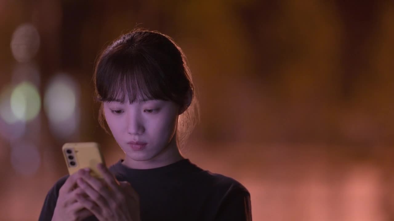 Кадры из сериала Скажи мне, что это любовь (2023)