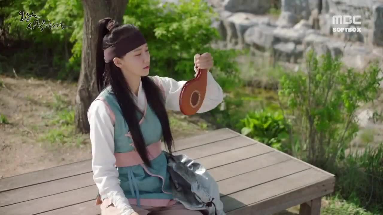 Кадры из сериала Любовь короля 4 серия 1 сезон (2017)